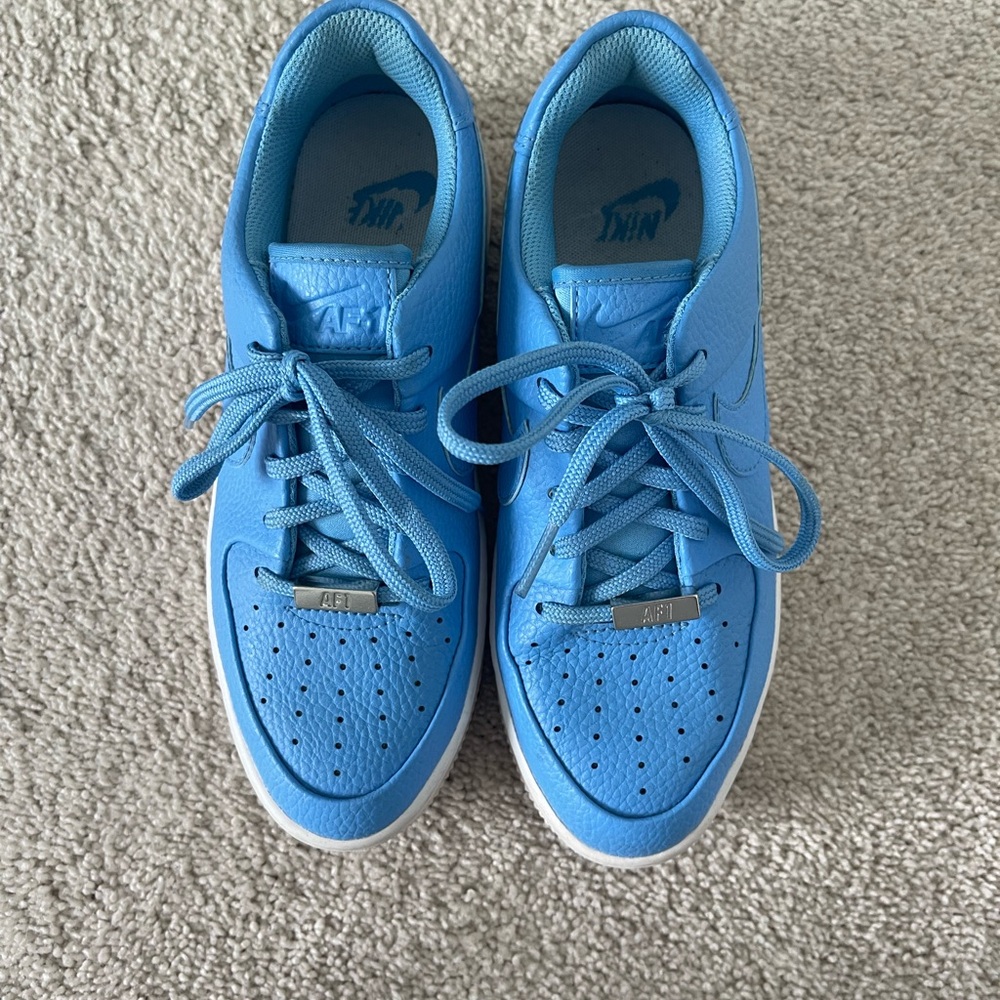 *rare* Nike Air Force 1 Blue Sneakers